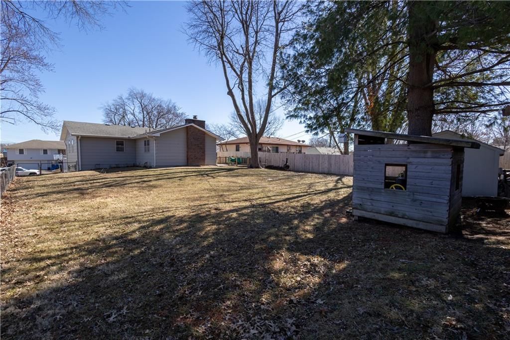 1806 Lion Road — photo 42
