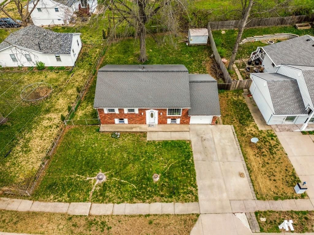 1221 Owen Drive — photo 29