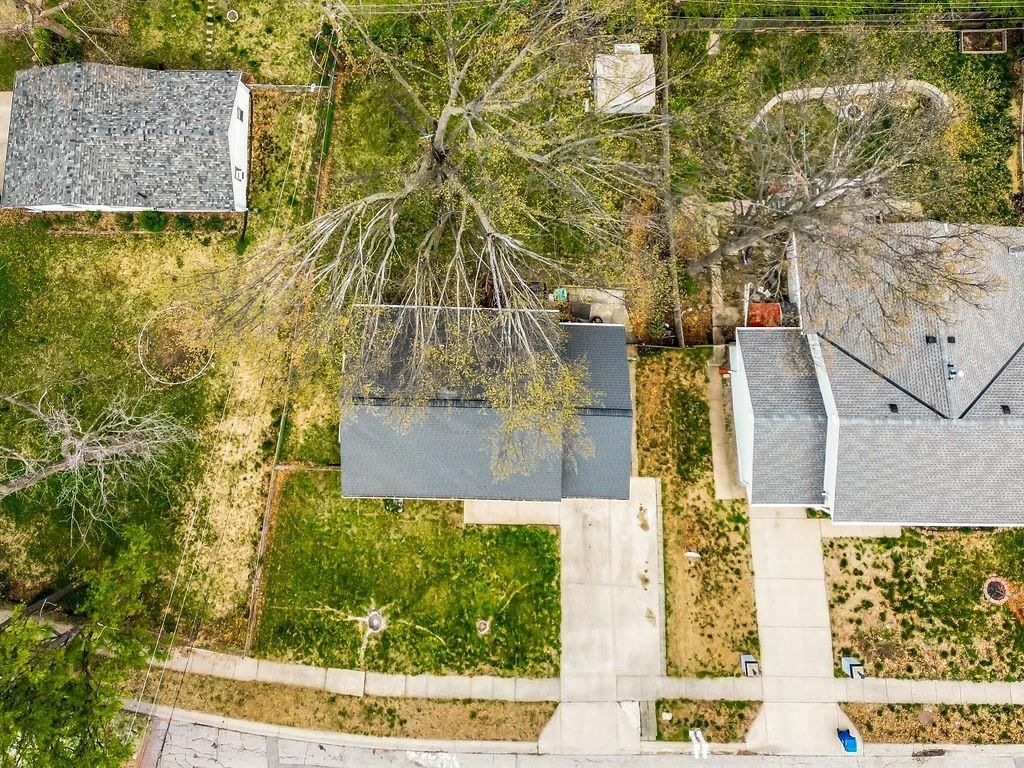 1221 Owen Drive — photo 32