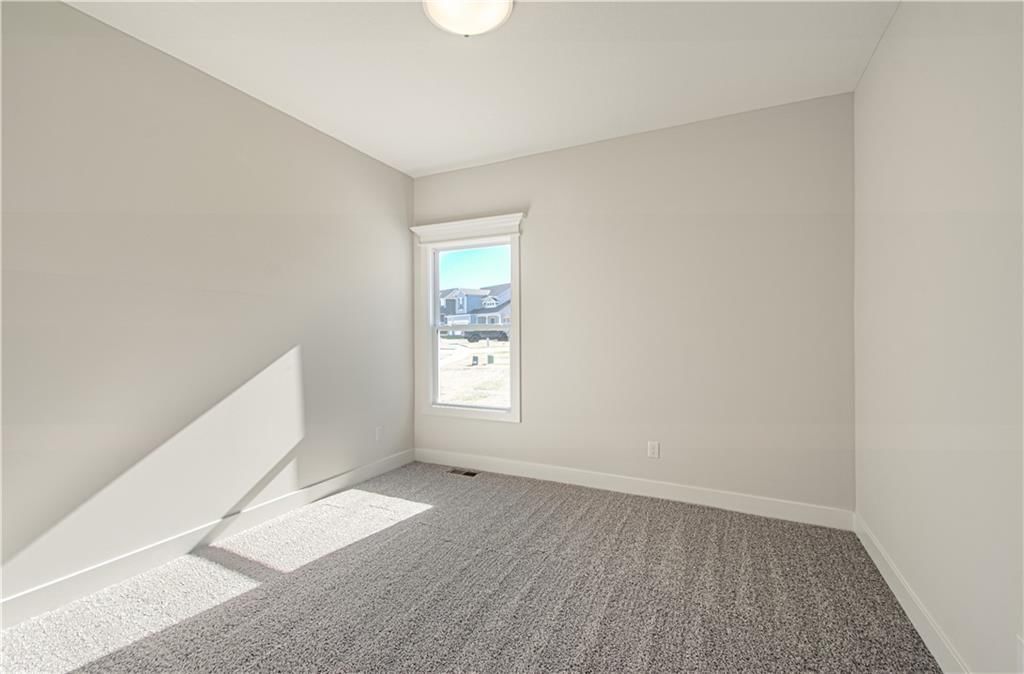 9811 N Laurel Avenue — photo 19