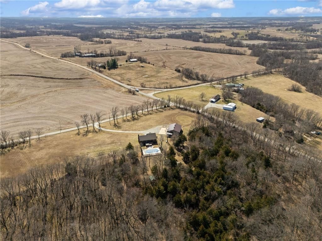 5587 SE Benner Lake Road — photo 47