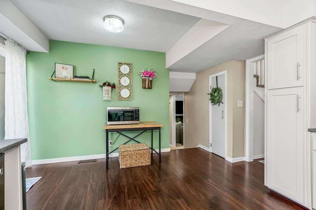 13014 W 102ND Street — photo 14