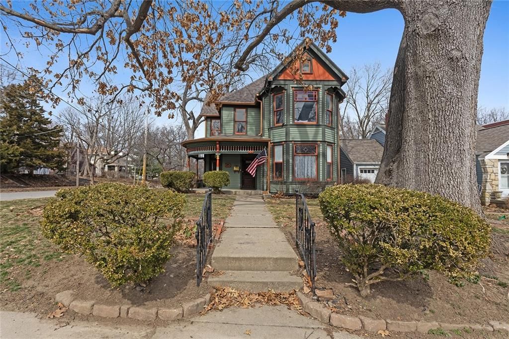 722 W Waldo Avenue — photo 2
