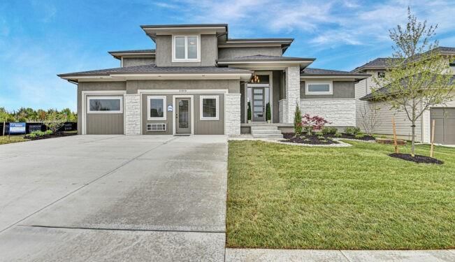 10041 Aurora Street — photo 2