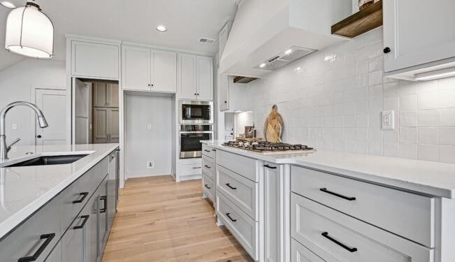10041 Aurora Street — photo 12