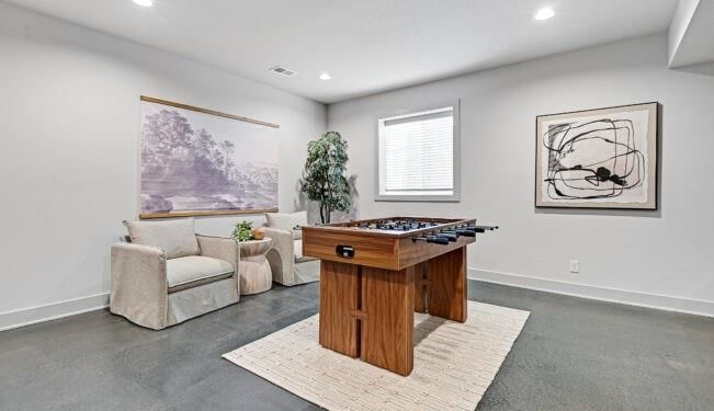 10041 Aurora Street — photo 32