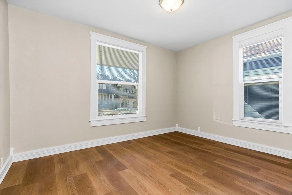 616 E 42nd Street — photo 17