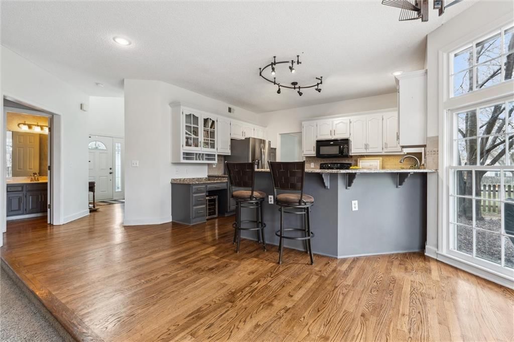 11503 Oakview Drive — photo 15
