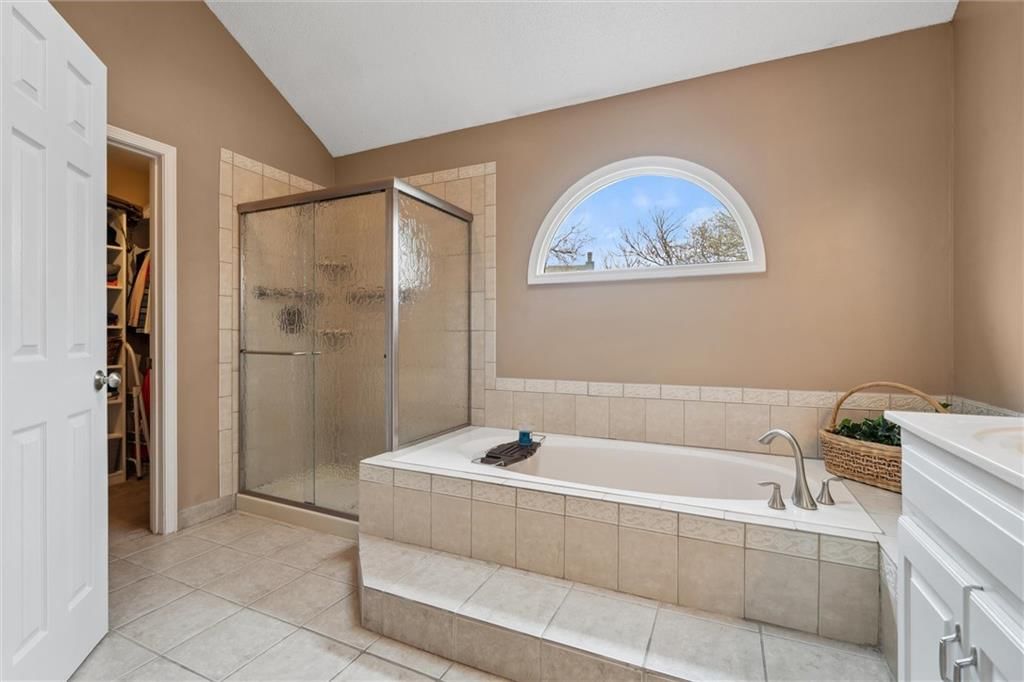 11503 Oakview Drive — photo 27