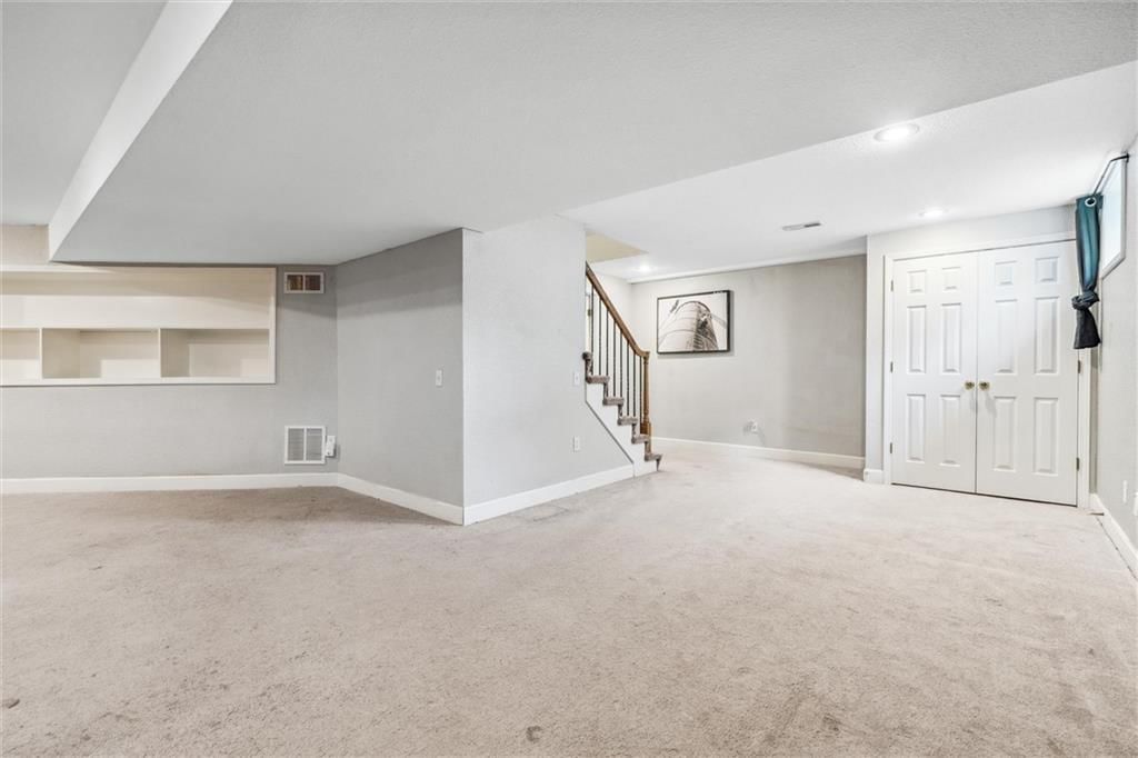 11503 Oakview Drive — photo 33
