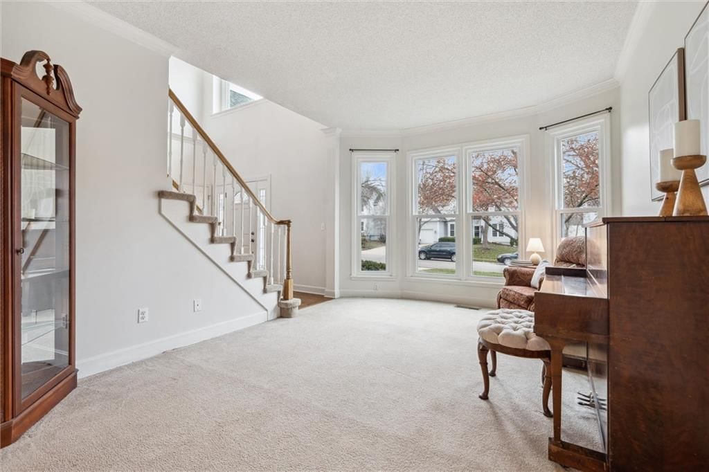 11503 Oakview Drive — photo 9