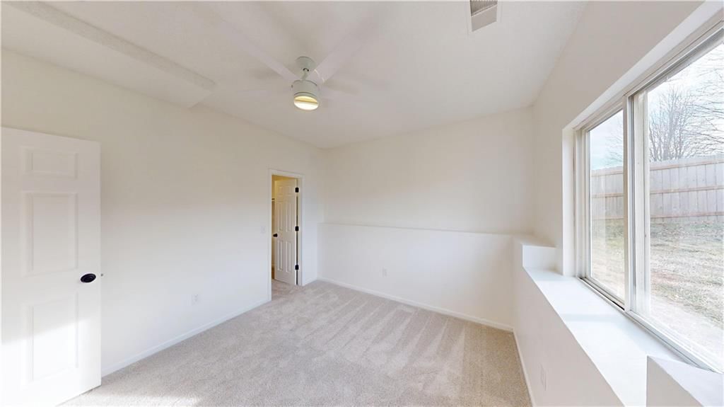 4408 N 121 Terrace — photo 20
