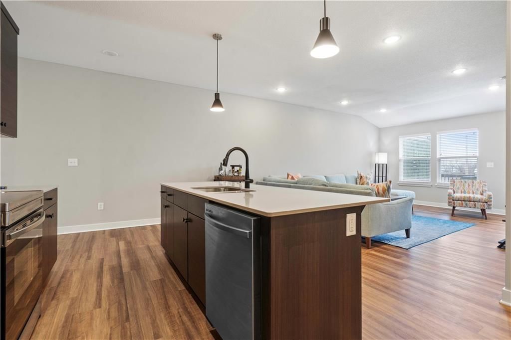 3819 SW Walsh Drive — photo 6