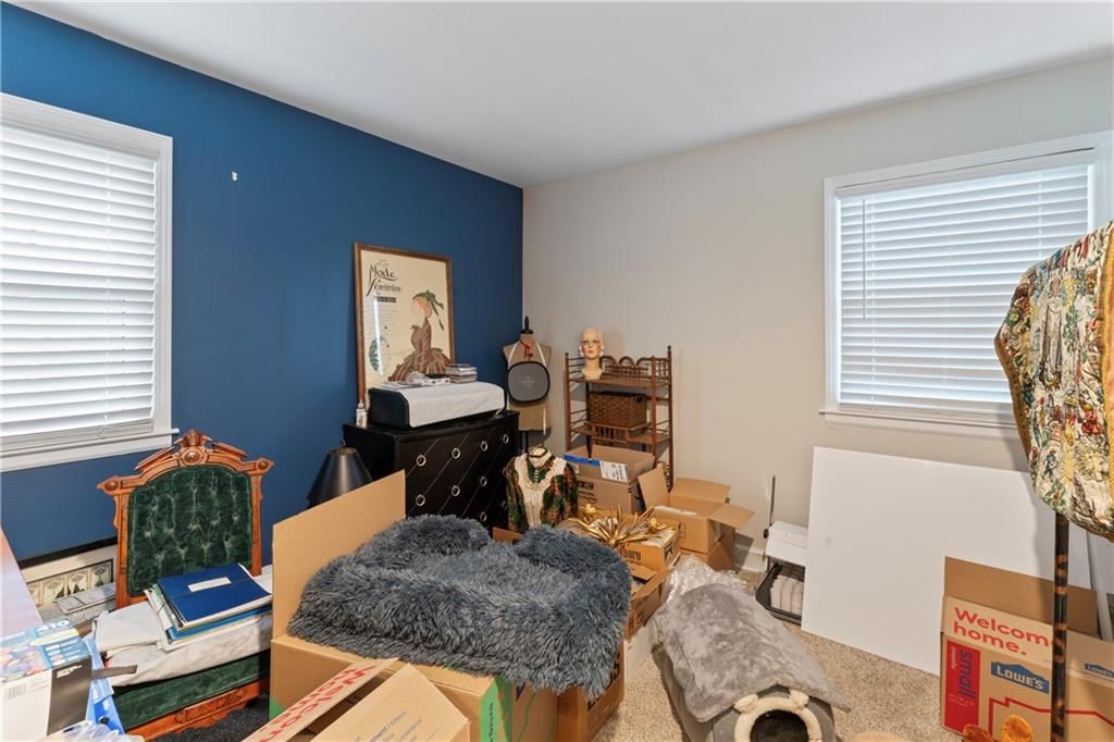 502 W Walnut Street — photo 19