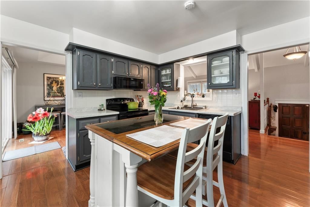 502 W Walnut Street — photo 9