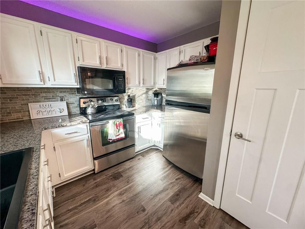 10930 Rosehill Road — photo 12