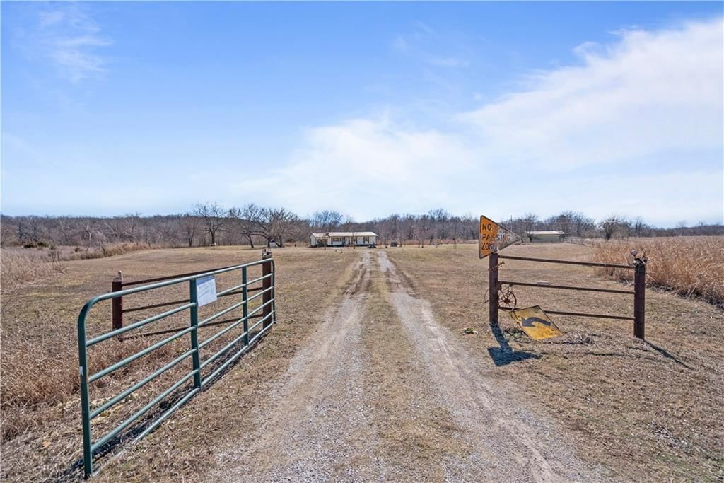 2361 Gallop Road — photo 4