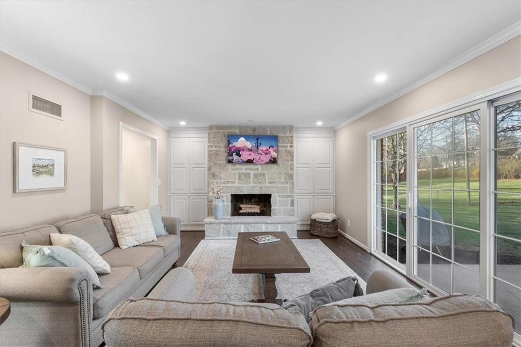 10310 Sagamore Road — photo 3
