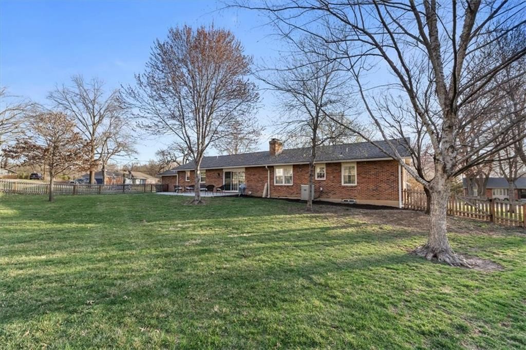 10310 Sagamore Road — photo 47