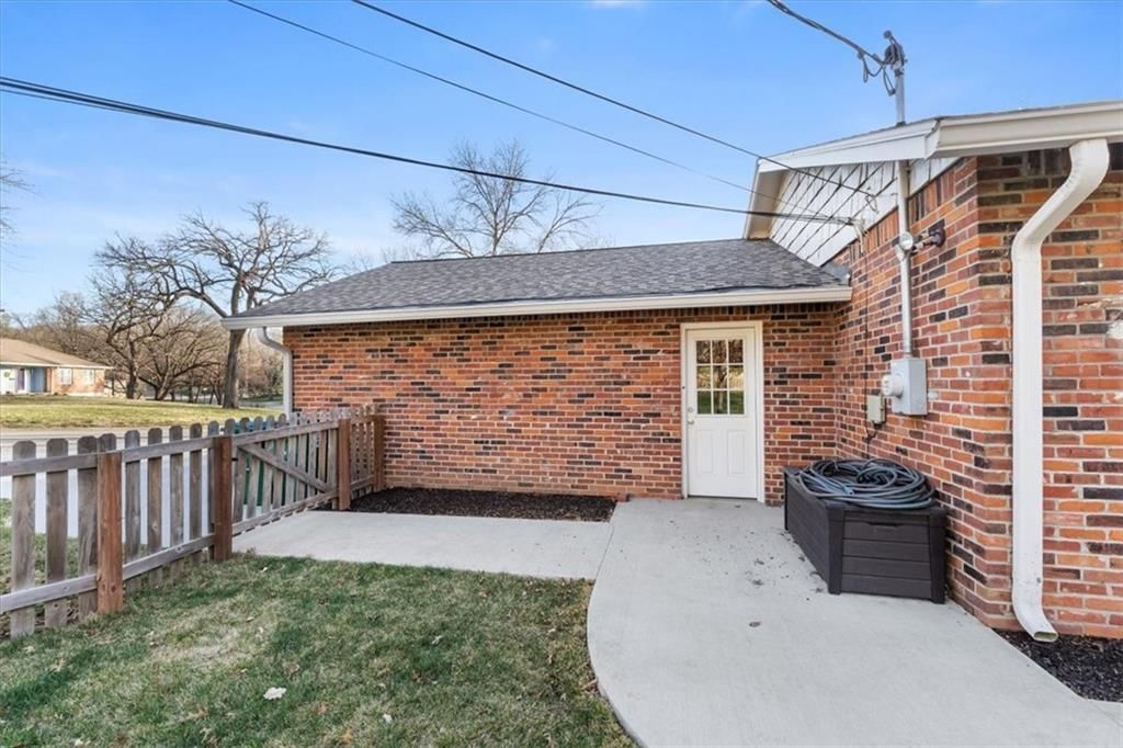 10310 Sagamore Road — photo 49