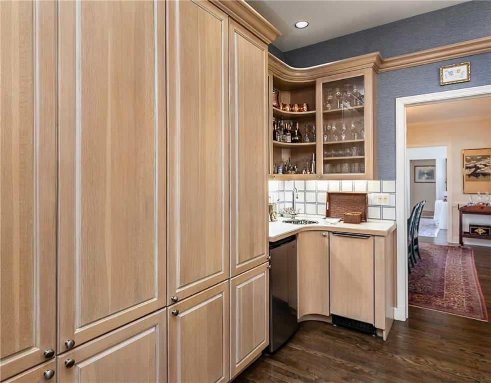 1030 W 57th Street — photo 13