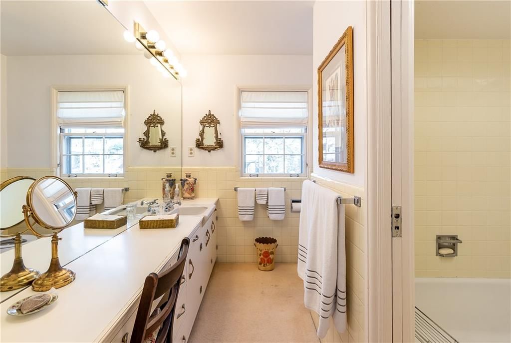 1030 W 57th Street — photo 30