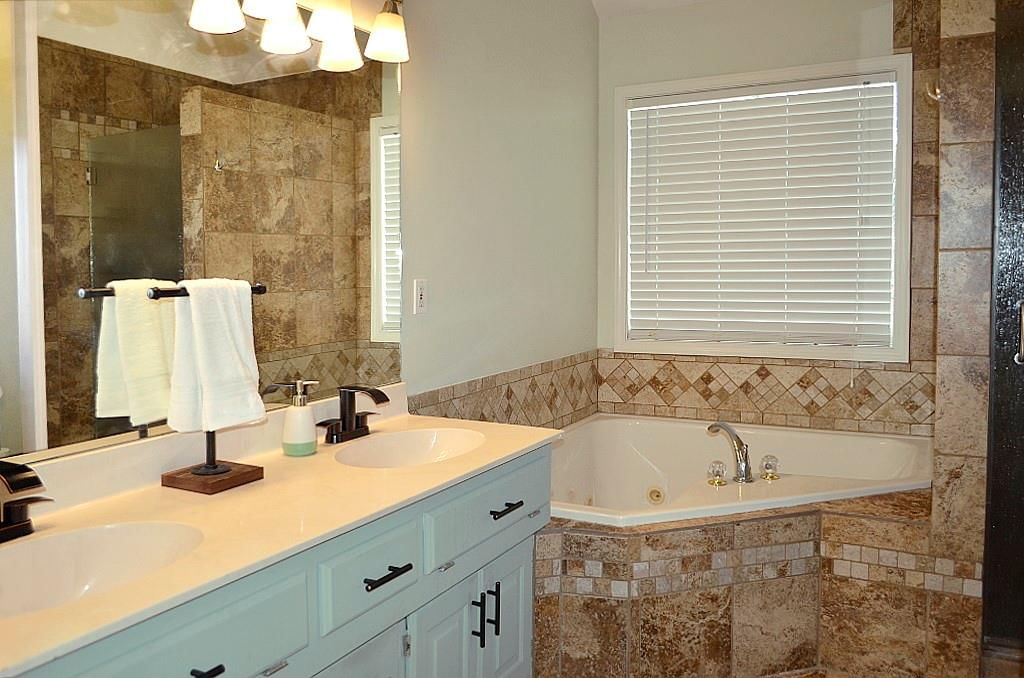 108 SE Carolina Court — photo 23