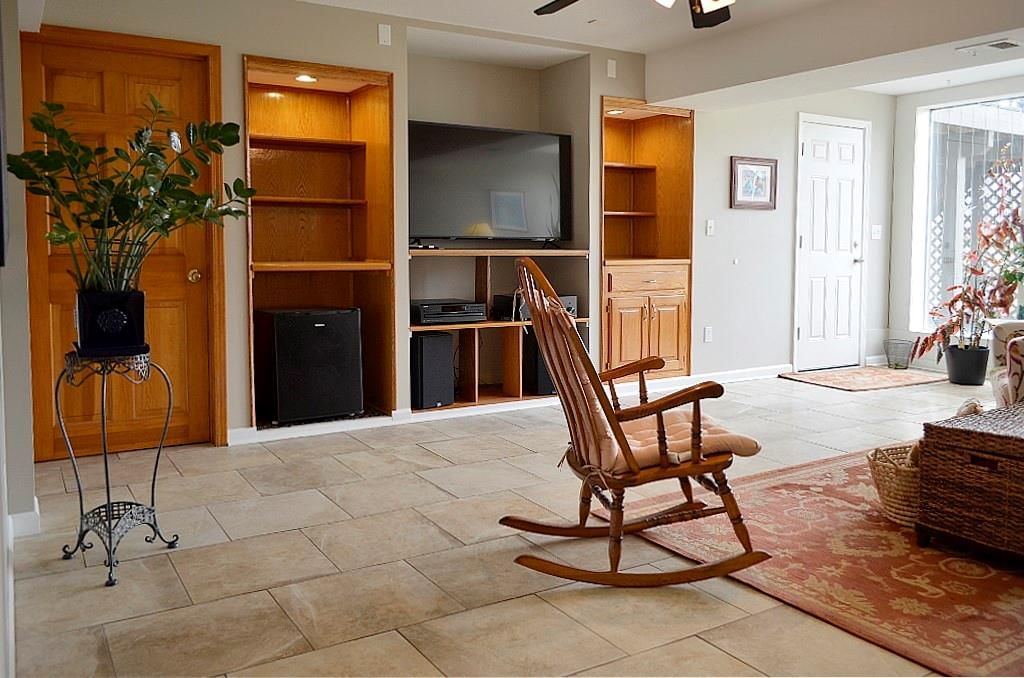 108 SE Carolina Court — photo 30
