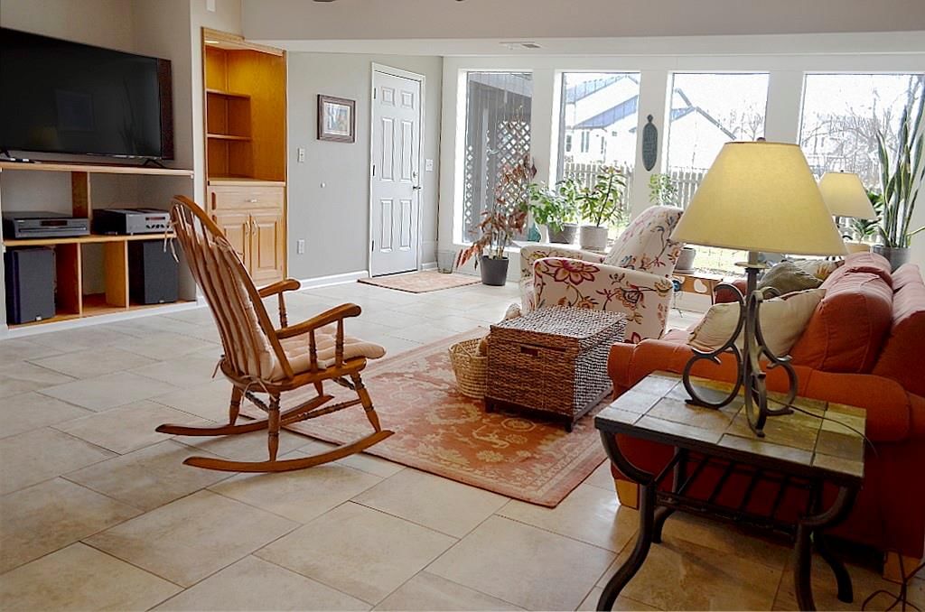 108 SE Carolina Court — photo 32