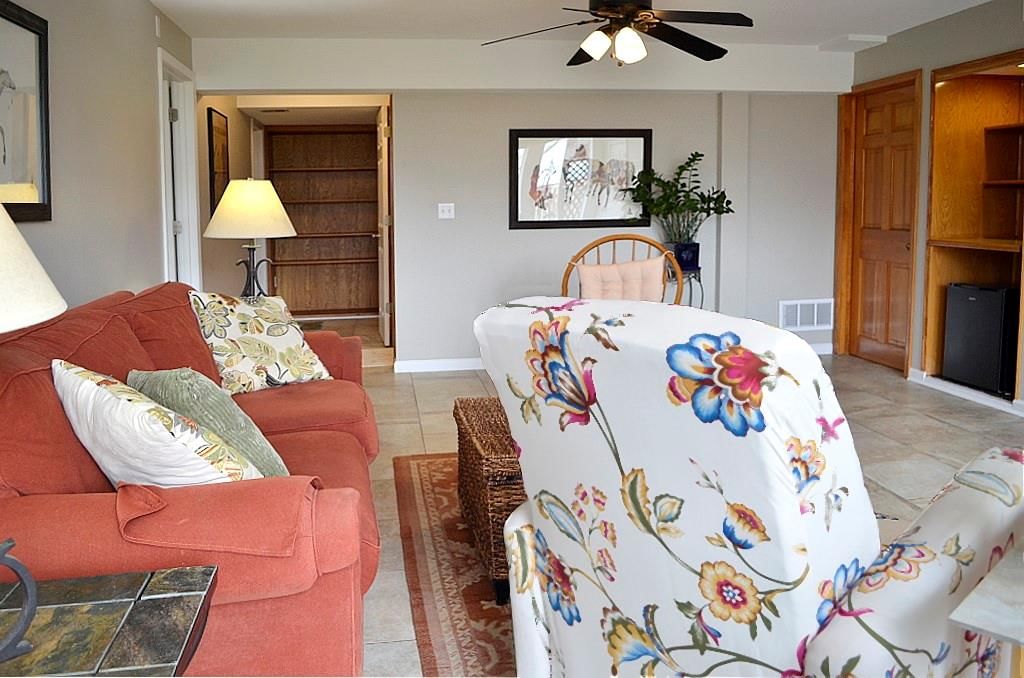 108 SE Carolina Court — photo 35