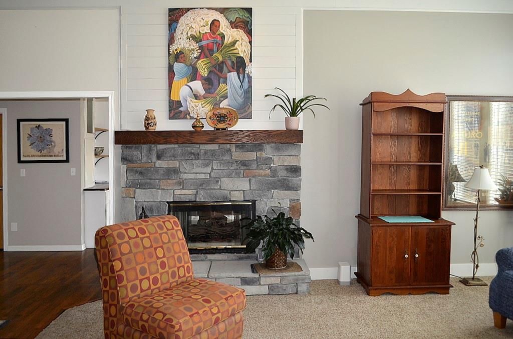 108 SE Carolina Court — photo 9