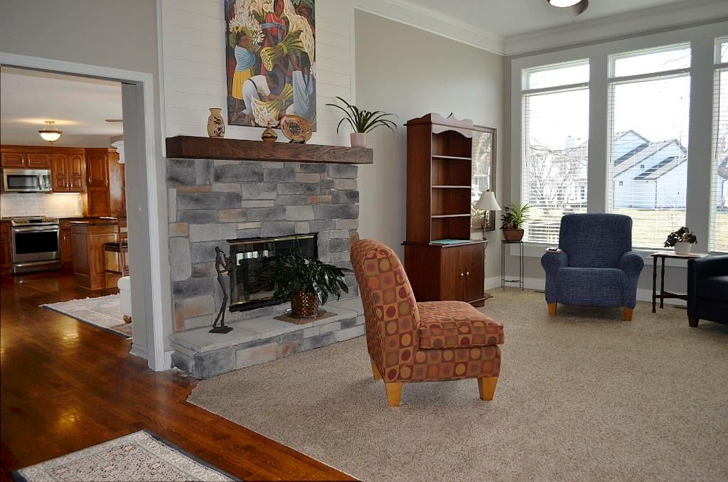 108 SE Carolina Court — photo 10