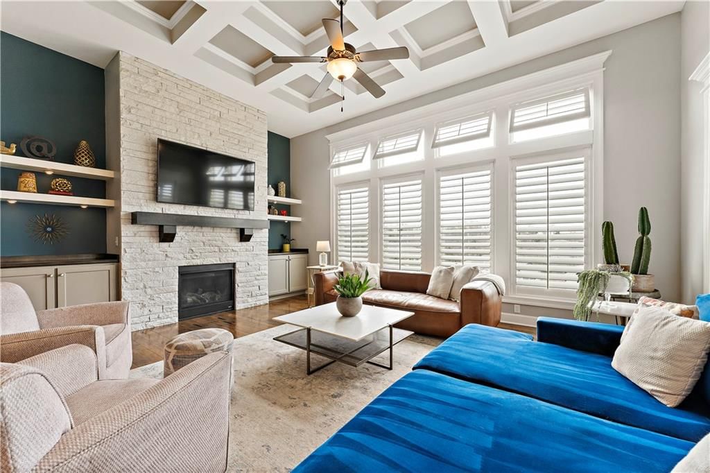 2761 W Elm Street — photo 10
