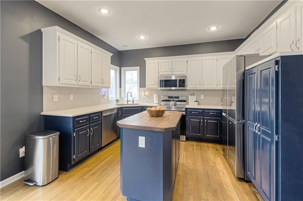 12130 S Monroe Street — photo 11