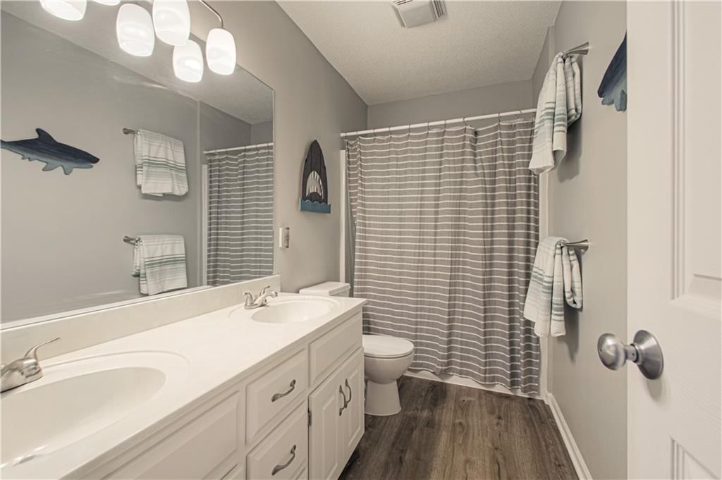 12130 S Monroe Street — photo 25