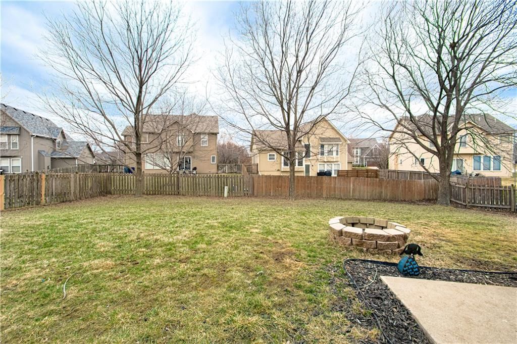 12130 S Monroe Street — photo 32