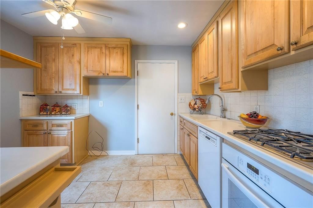 6430 Riley Street — photo 12