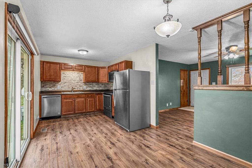 2221 SE 34th Terrace — photo 6