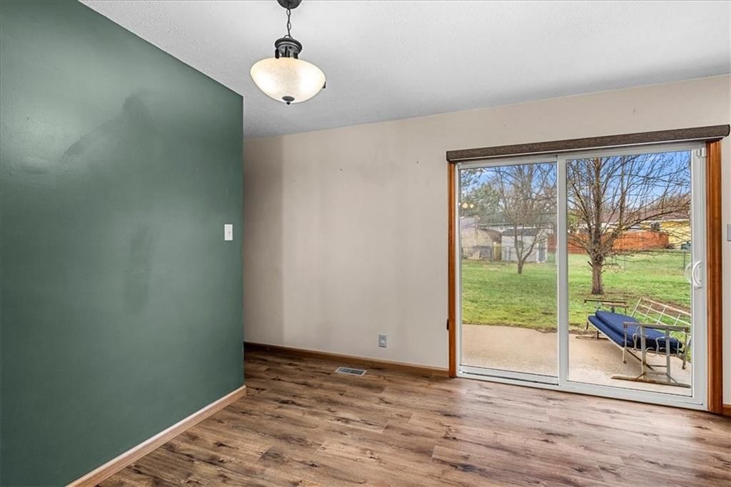 2221 SE 34th Terrace — photo 9