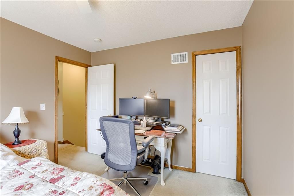 503 N Crest Drive — photo 20