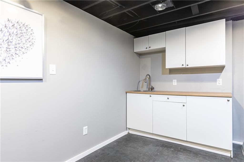 629 Sunset Avenue — photo 32