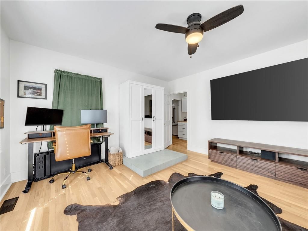 9813 Johnson Drive — photo 25