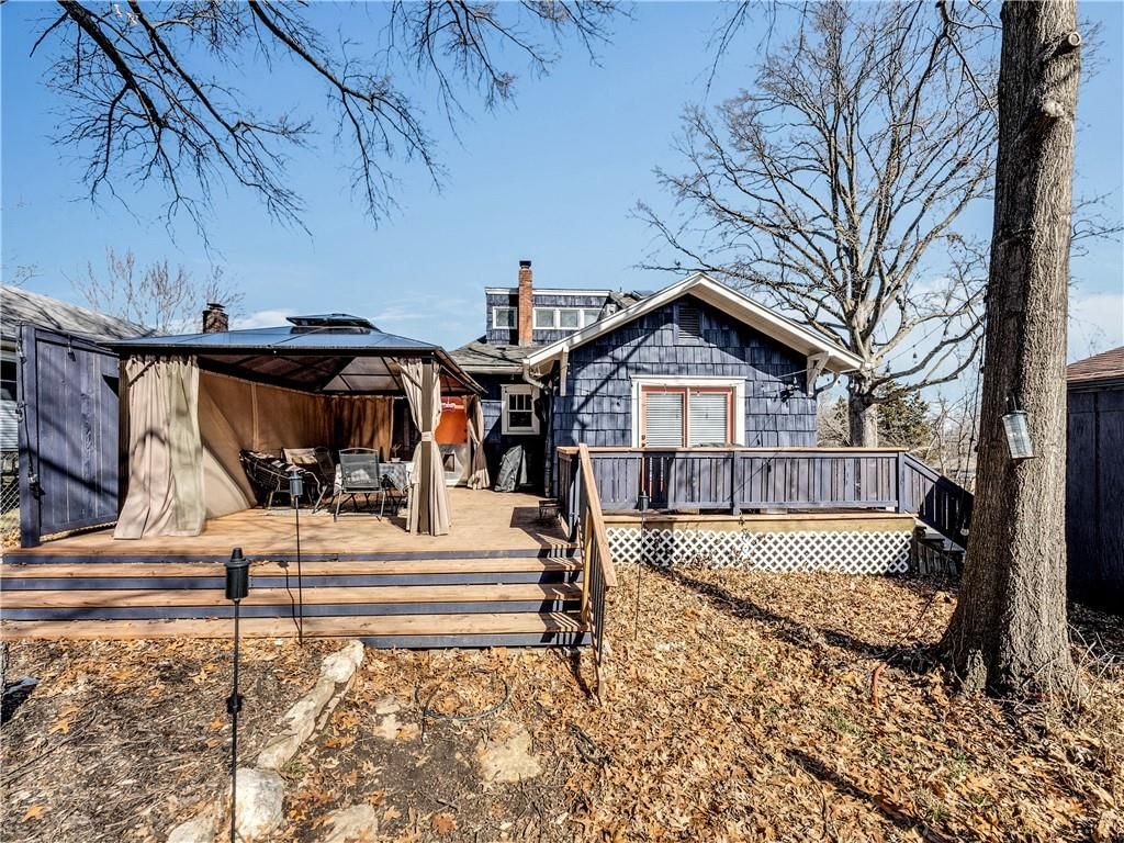 9813 Johnson Drive — photo 48