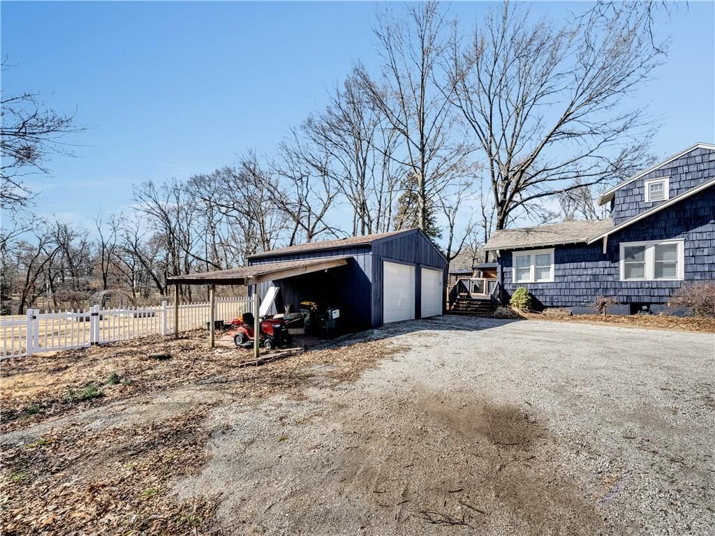 9813 Johnson Drive — photo 49