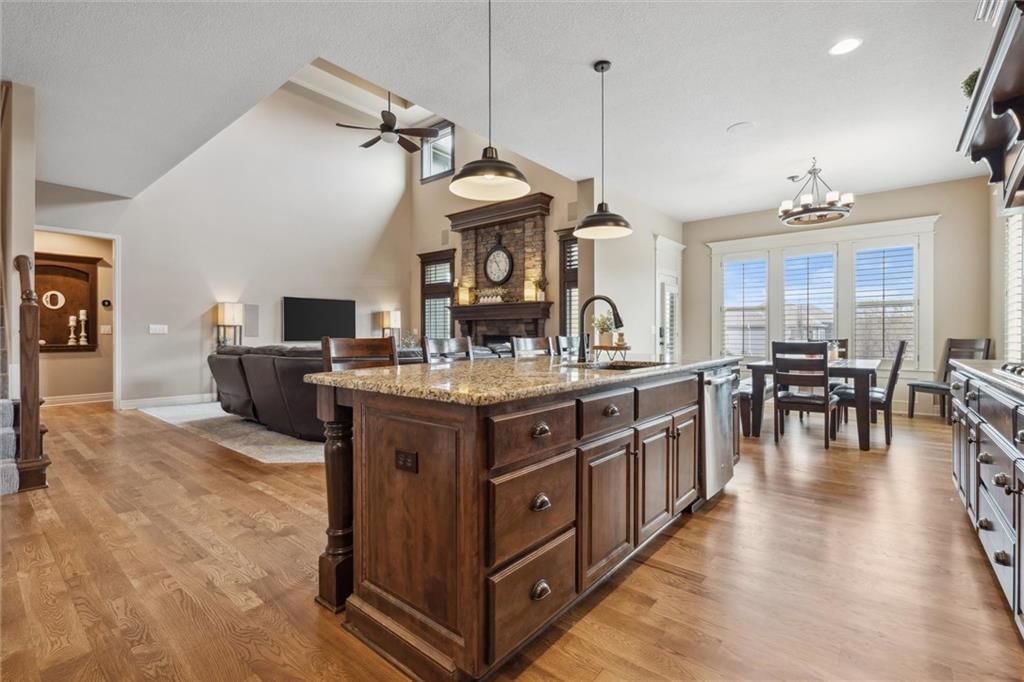2804 NW Thoreau Drive — photo 17