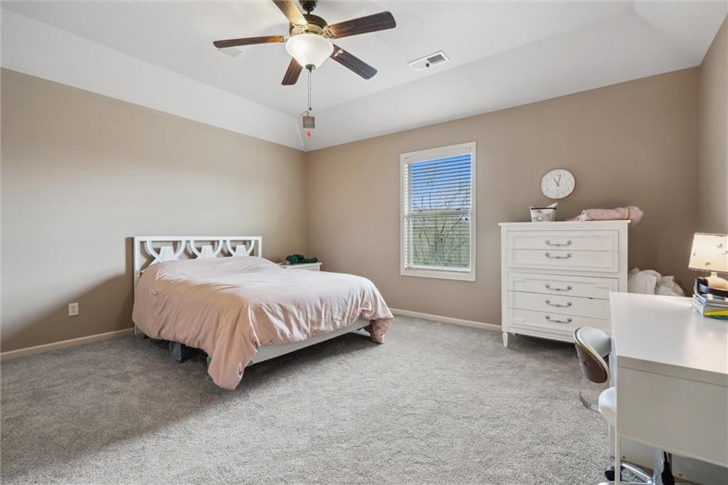 2804 NW Thoreau Drive — photo 33