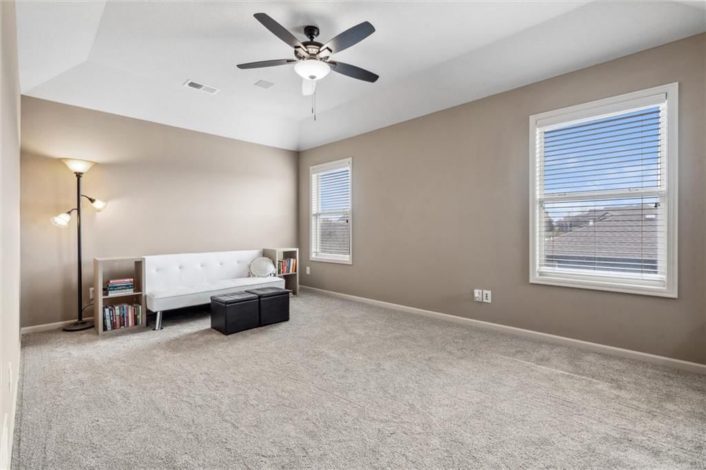 2804 NW Thoreau Drive — photo 45