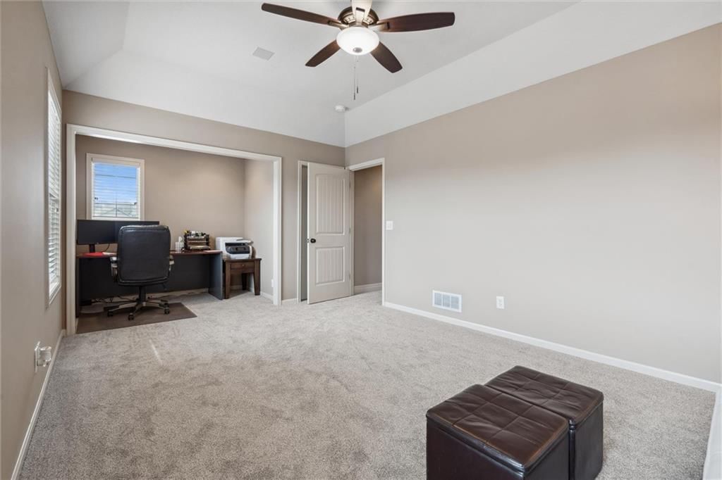 2804 NW Thoreau Drive — photo 46