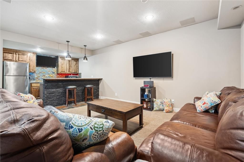 2804 NW Thoreau Drive — photo 47