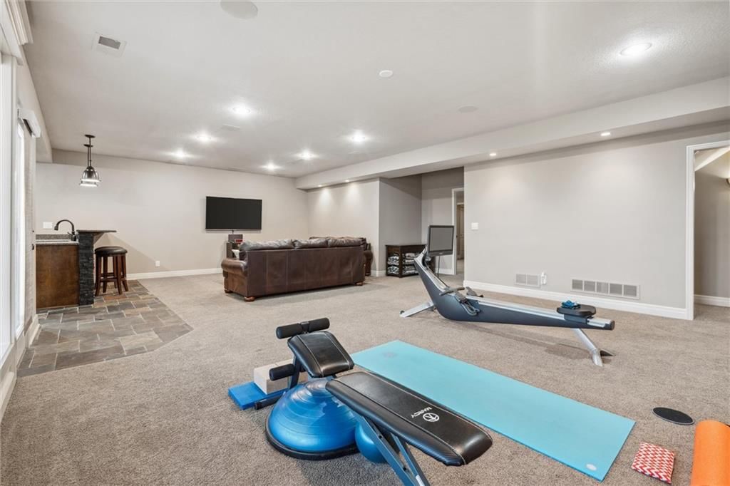 2804 NW Thoreau Drive — photo 49